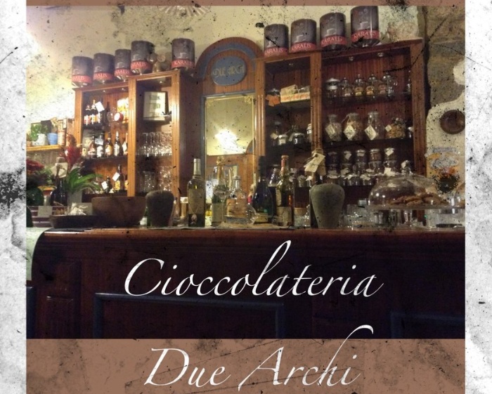 Caffetteria cioccolateria due archi di Manca Francesco 