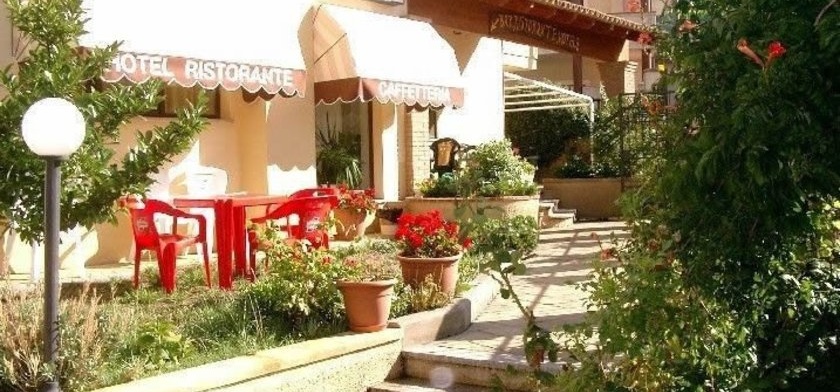 Tonara, Hotel Belvedere & c. s.a.s.