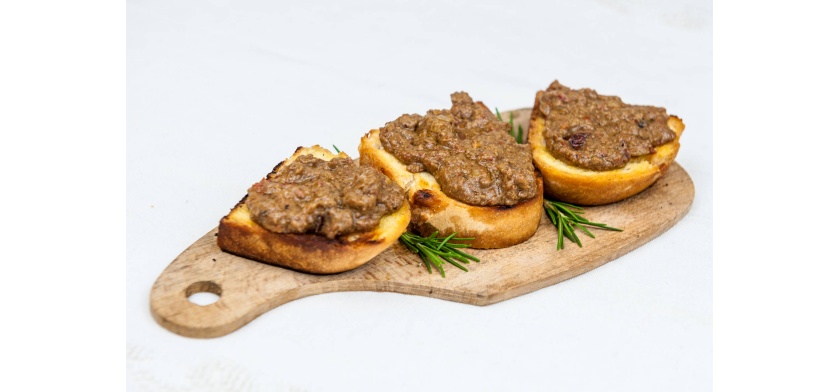 Su figadu de anzone (Foto Archivio CCIAA Nuoro - Grafiche Pisano, A. Cani)