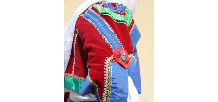 Aritzo, costume tradizionale (Foto Archivio Aspen - M.C. Folchetti)