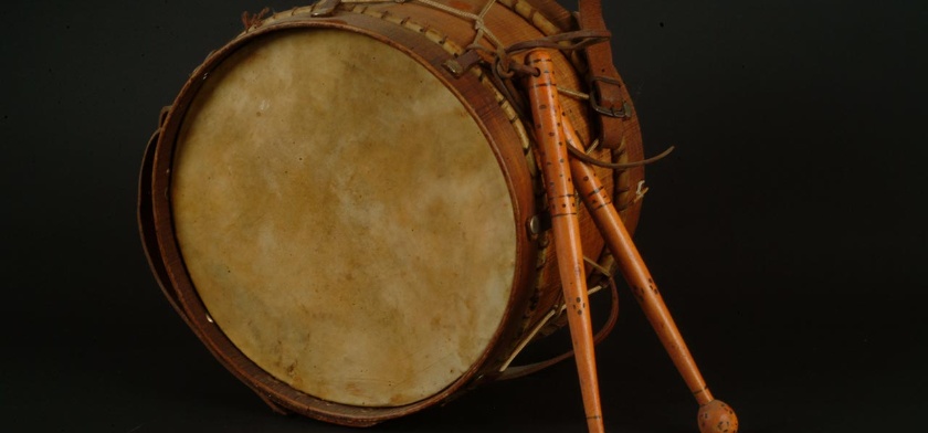 Gavoi, tamburo costruito a mano (foto Archivio Aspen - R. Brotzu)