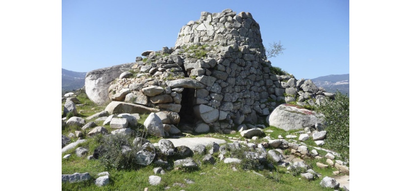 Nuraghe Scerì (foto archivio ArkeoSardinia - Coop. IREI)