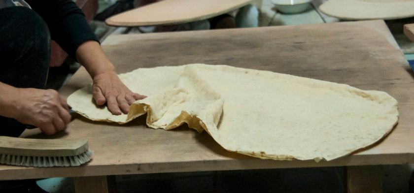 Ovodda, preparazione del pane (Foto Archivio Aspen - Mira Sardegna