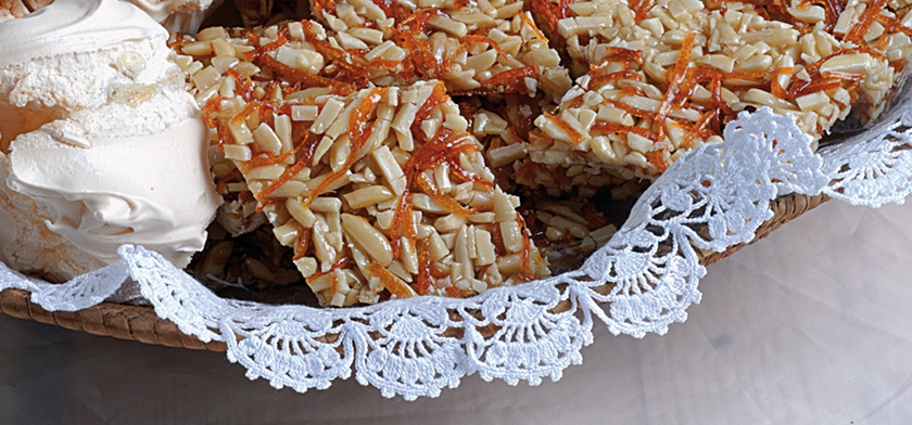 Gavoi, dolci (Archivio Aspen - R. Brotzu)