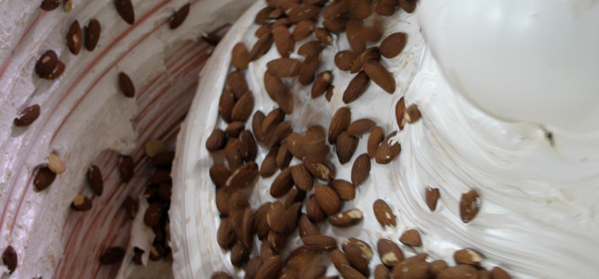 Tonara, torrone (Archivio Aspen - M.C. Folchetti)