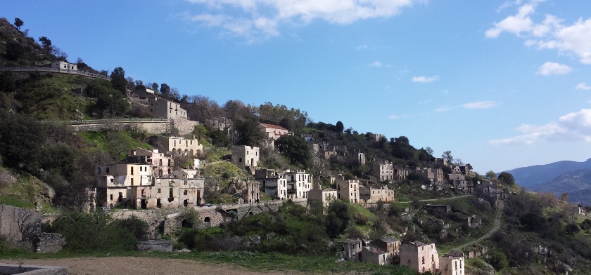 Gairo Vecchio - Foto Archivio CCIAA Nuoro