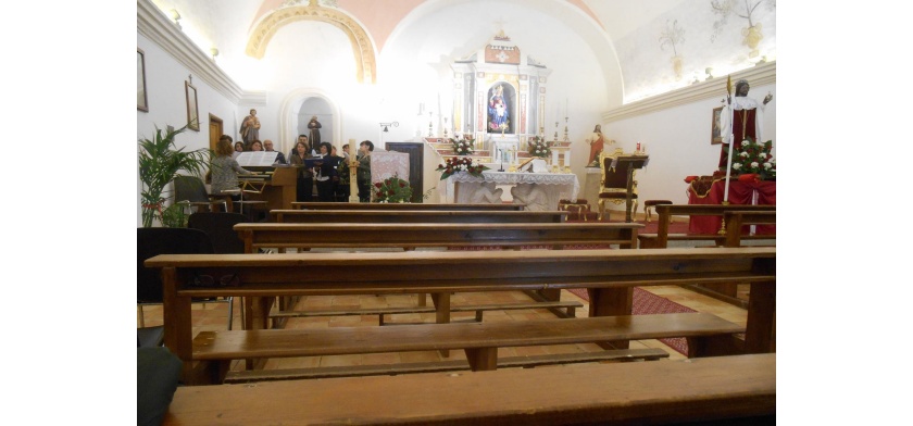 Chiesa Madonna di Monserrato (interno) - Girasole (Foto Comune di Girasole)