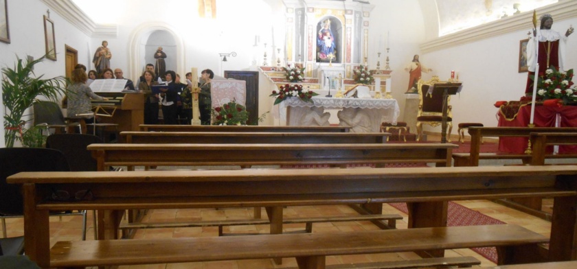 Chiesa Madonna di Monserrato (interno) - Girasole (Foto Comune di Girasole)